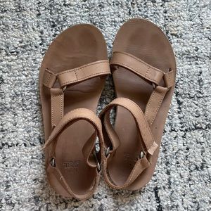Leather tevas